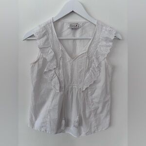 Molly Bracken White Ruffled eyelet Top | Sz XS